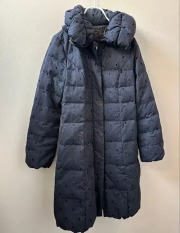 TOCCA CLAIRE 롱 다운 코트 하운드투스 도트 무늬