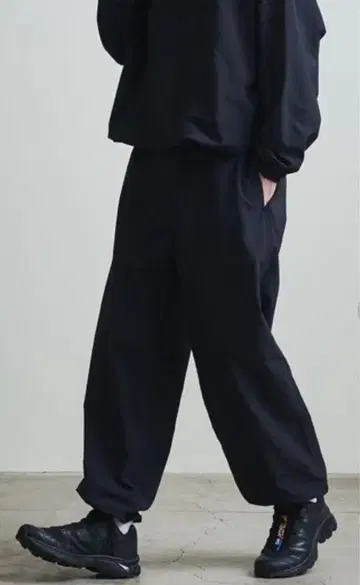 BEAUTY&YOUTH 나일론 립스탑 트레이닝 팬츠