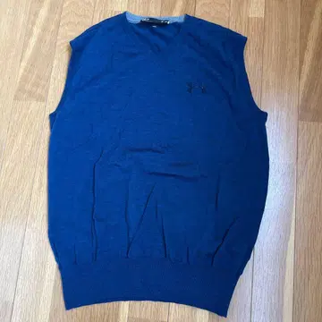 언더아머 니트 베스트 네이비