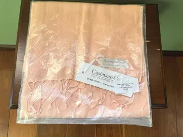 미사용 새상품 캐시미어 60% 실크 40% 스톨 핑크