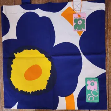 미사용 새상품 마리메꼬 토트백, 패브릭 토트백 우니코 60주년