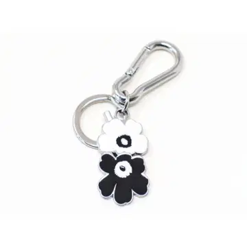 완판 새상품 미사용 택 포함 마리메꼬 우니코 키체인 화이트 블랙