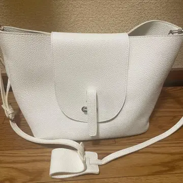 LISA LISA 화이트 숄더백