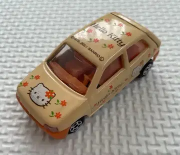 헬로키티 미니카 2001년제