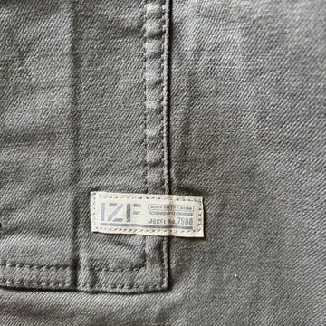 IZF 그레이 카고 팬츠 아이즈 프론티어