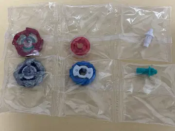 베이블레이드X 코발트 드레이크 9-60R 고트 택클 7-70T