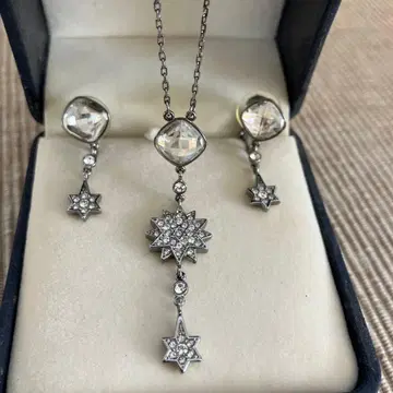 스와로브스키 귀찌와 목걸이 세트
