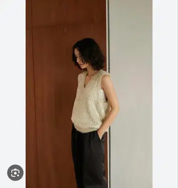 ellie 엘리 라메 니트 베스트 골드