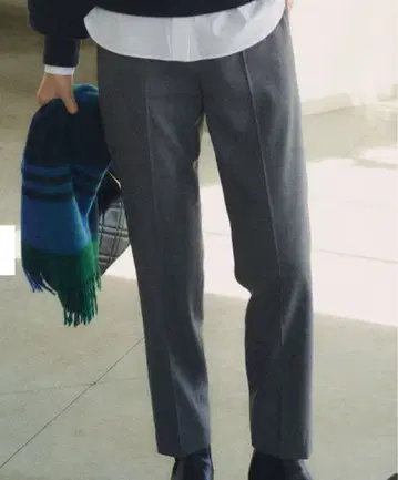 23구 울 테이퍼드 팬츠