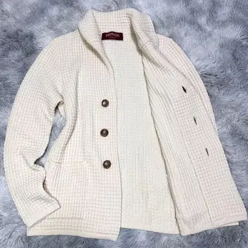 [ 이탈리아제 골드 버튼 ] 아티산 니트 테일러드 앤컨 와플 화이트