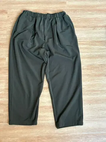 Tunic 다크 그린 속기모 스트레치 팬츠