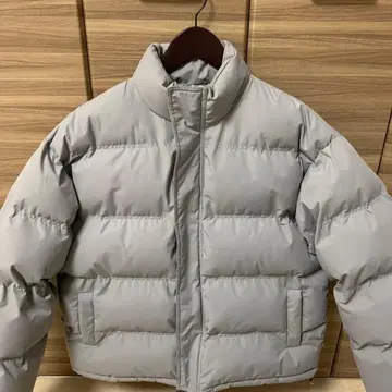 그레이 다운 자켓 숏 기장