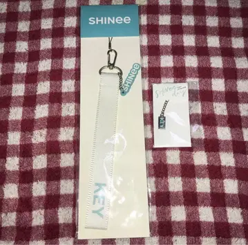 SHINee 10th ANNIVERSARY 네임택 참 KEY