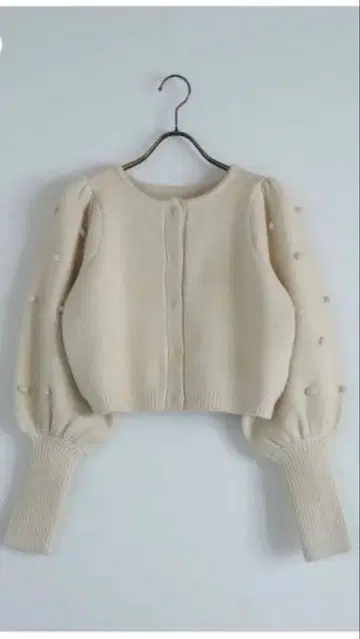 Maison Echelle 폼폼 포함 가디건