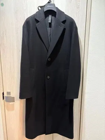 HEVO 이보 CISTERNINO 체스터 코트 블랙 46사이즈 새상품급