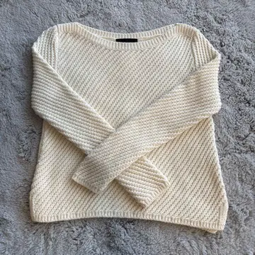 UNTITLED 니트 컬러 화이트