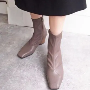 미사용 cava cava 스트레치 숏부츠 23.5cm