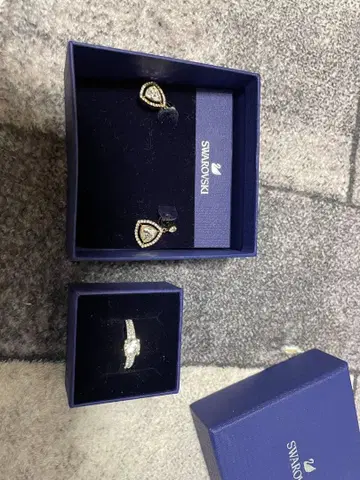 [ 세트 판매 ] Swarovski 귀걸이, 반지