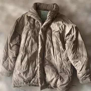 프릭스 스토어 베이지에 가까운 브라운 극한 대응 아우터 빅 사이즈 L