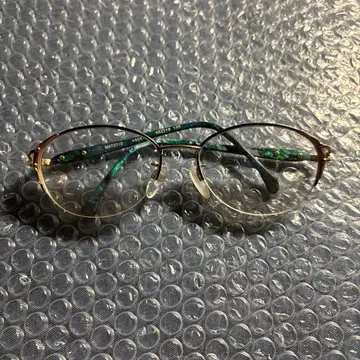 Silhouette 안경 M6737/2 V8051 55 18 135