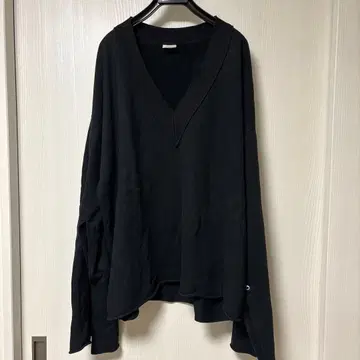 CITY SHOP 블랙 V넥 트레이닝복