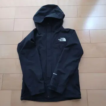 THE NORTH FACE 블랙 마운틴 파카