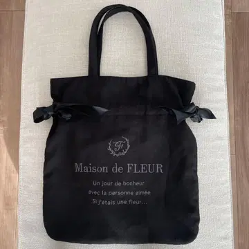 Maison de FLEUR 더블 리본 토트백 블랙