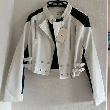 화이트 블랙 가죽 자켓 L