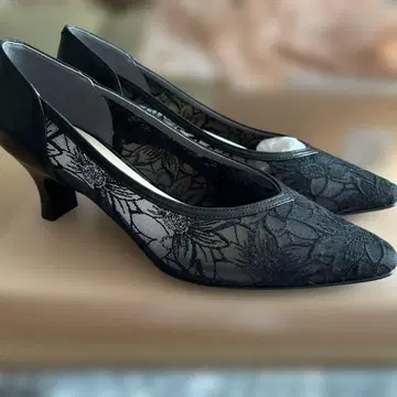 Riz 블랙 레이스 펌프스 23.5cm EE