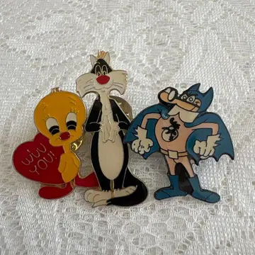 [ 익명 배송 ] 캐릭터 핀 배지 3개