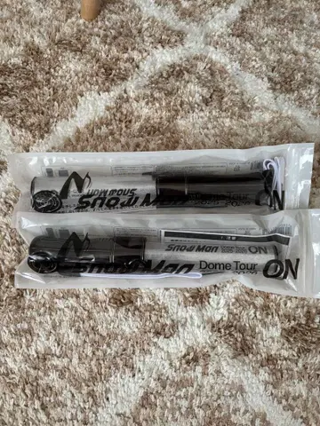 Snow Man Dome Tour 2025-2026 ON 응원봉 2개