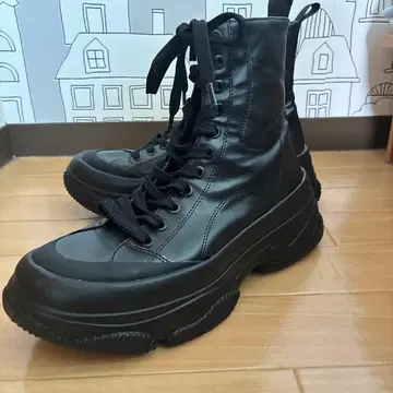 ZARA 자라 컴뱃 부츠 레이스업 통굽 블랙 24cm