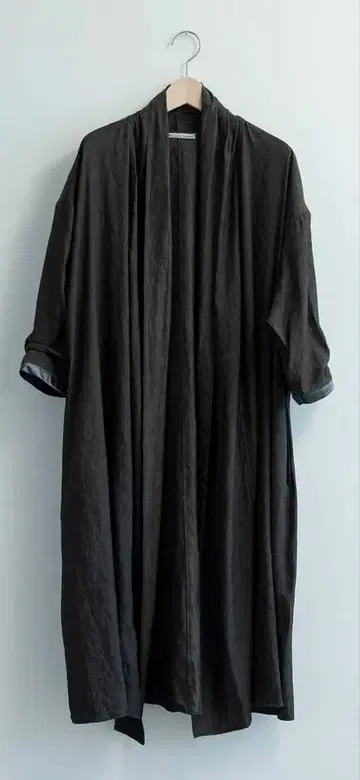 다크 그레이 롱 가디건