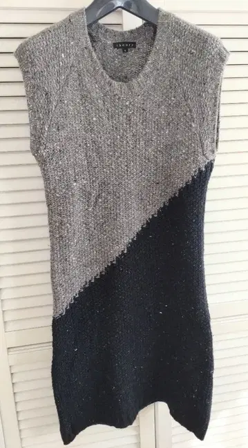 theory 그레이&네이비 바이컬러 니트 튜닉 S 사이즈