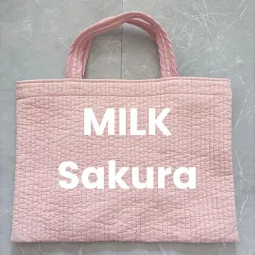 pionunnal 비오는날 MILK 사쿠라