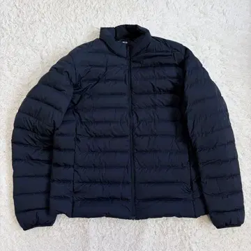 UNIQLO 울트라 라이트 다운 네이비 L