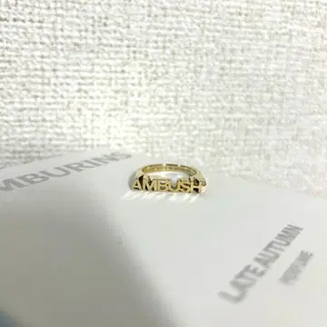 AMBUSH 로고 반지 골드 앰부쉬