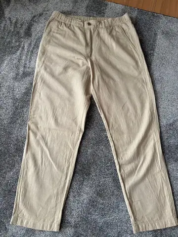 UNIQLO 남성용 베이지 치노 팬츠 M