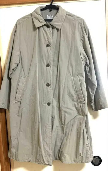 그레이 롱 코트 사이드 포켓 포함