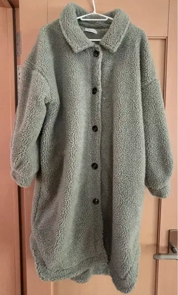 새상품 미사용 Lax Dan Tia 그레이 플리스 자켓