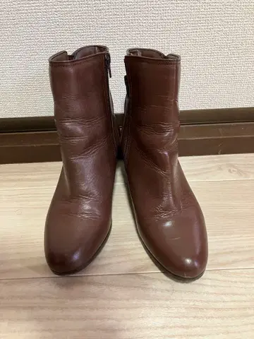 B-Three 브라운 지퍼 숏부츠 230 사이즈