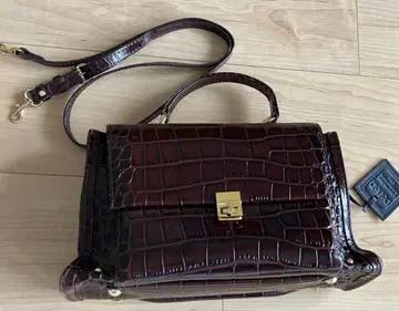 포티올 크로커다일 패턴 숄더백 새상품급