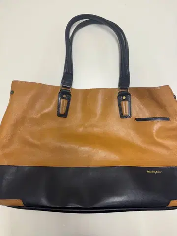 master-piece 가죽 토트백