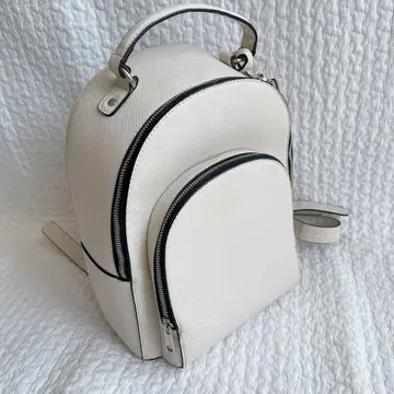 ZARA BASIC 화이트 백팩 백팩