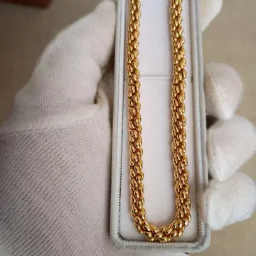 유품 정리 Quail Jewelry 브랜드 목걸이