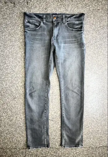 RED CARD 그레이 스트레이트 데님