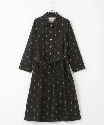 잉게보그 로고 도트 자카드 데님 스텐카라 코트 INGEBORG