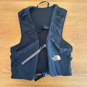 THE NORTH FACE TR10 백팩 블랙