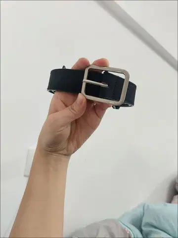 블랙 가죽 벨트 조정 가능