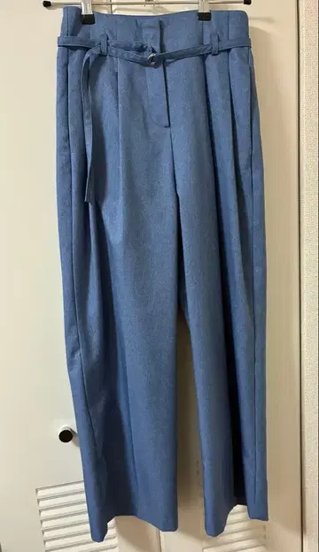 BLUE x PALANG 벨트 포함 턱 팬츠